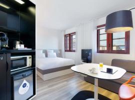 Novotel Suites Perpignan Centre - Grandes Suites & Confort Centre-Ville, hotel v destinaci Perpignan