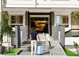 Stay Inn 51 Hotel Zayed