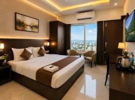 Hotel The Grand Villa by Signature Stayz Near International Airport