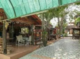 Raknatee Resort