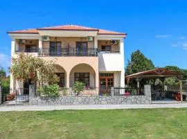 Philoxenia Hotel