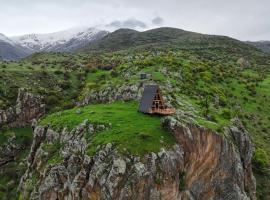 SapsanLodge، فندق في Artabuynkʼ