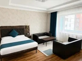 Evergreen Hotel