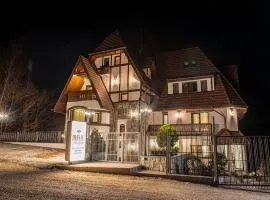 RUELLE Chateau Boutique