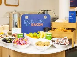 Holiday Inn Express Folkestone Channel Tunnel by IHG