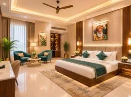 Hotel Airport Hilton Sky Delhi IGI Airport Terminal 3 With Free Airport Pickup