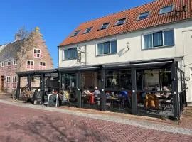 Hotel Café Restaurant "De Kroon", inclusief ontbijt
