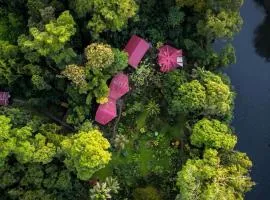 Heliconia Island Lodge