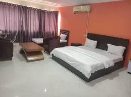 MAREOT HOTEL 185 moshood olugbani st victoria island