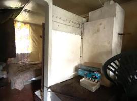 Mashroom house, hotel a Auvere
