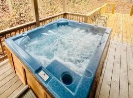 Serenity Views Comfort - Close to City & Parkway!