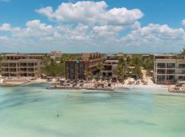 AWA Holbox Hotel Boutique - Beach Front، فندق في جزيرة هول بوكس