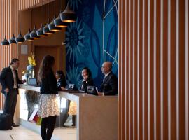 Crowne Plaza Yas Island by IHG, Hotel in Abu Dhabi
