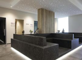 Mercure Luxembourg Kikuoka Golf & Spa, хотел в Canach
