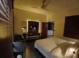 The Elet Express Luxury Hotel Apartments