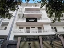 Townhouse Sector 46 Huda Market