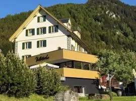 Hotel Vallatscha