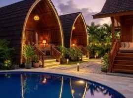Two Sisters Villa with Pool