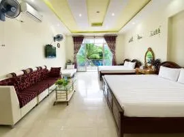 The Red Hotel Côn Đảo