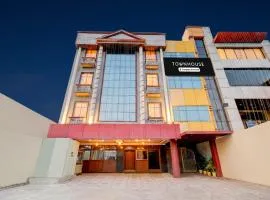 Townhouse Godavarikhani Bus Terminal Formerly Sai Leela Residency