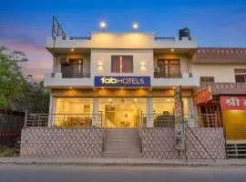 FabHotel Hans