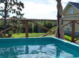 Tiny House with Private Sauna & Hot Tub near Archipelago Trail, hotel v destinaci Töfsala