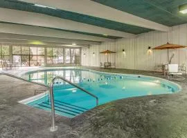 Holiday Inn Rockford I-90&Rt 20 State St by IHG
