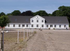 A picture of the hotel: Holtegaard Bed & Breakfast