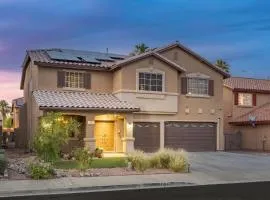 5BR 3BA Family friendly entire home w pool, spa, games, tvs, and more