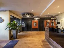 Ibis Sion