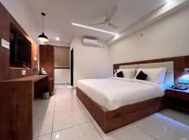Hotel LIORA GRAND