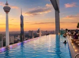 Platinum KLCC by Purnota