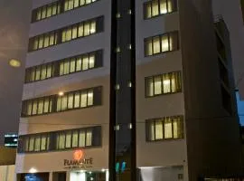 Flamante Hotel & Suite