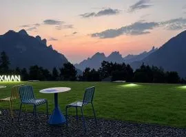 XMAN Sunrise Peaks Resort