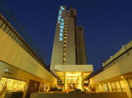 Avari Towers Karachi, hotel em Karachi