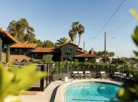 Woods Cove Inn