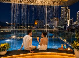 W Premium Nha Trang, hotell i Nha Trang