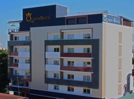 Queens Hotel Angeles City, hotel v destinaci Angeles