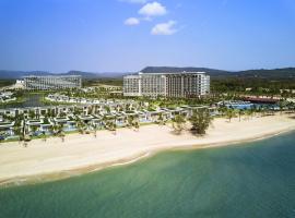 Mövenpick Villas & Residences Phu Quoc, hotell i Phu Quoc