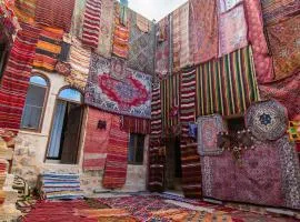 Rocinante House