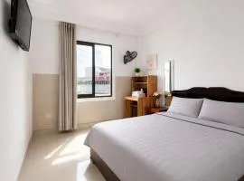 Thiên Ngân Hostel