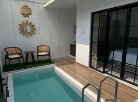 Papayas 2 Villa