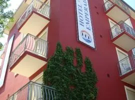 Hotel Emperador