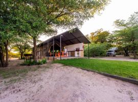 Hakusembe River Camping2Go, hotel en Kansukwa
