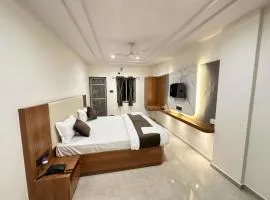 Hotel Madhav Inn