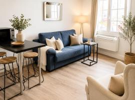 Grand Central House - Deluxe Two Bedroom - GibraltarStay Apartments, hotel a Gibraltar