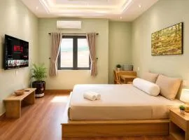 Ben Thanh Hideaway - A Cozi Stay