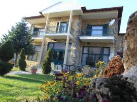 Krystal Hotel, hotel v destinácii Krystallopigí