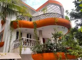 Laxim guest house