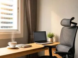 Centric Place Hotel